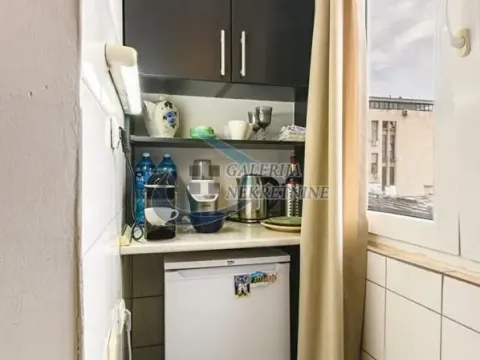Prodaja, garsonjera, 24m², Stari Grad, Beograd - image 7