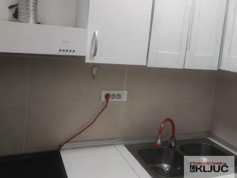 Rent, one bedroom apartment, 40m², Petrovaradin, Novi Sad - image 9