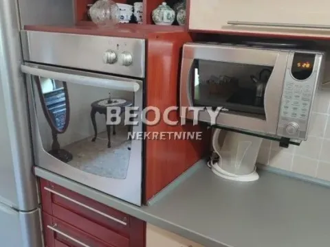 Izdavanje, trosoban stan, 68m², Centar, Novi Sad - image 5