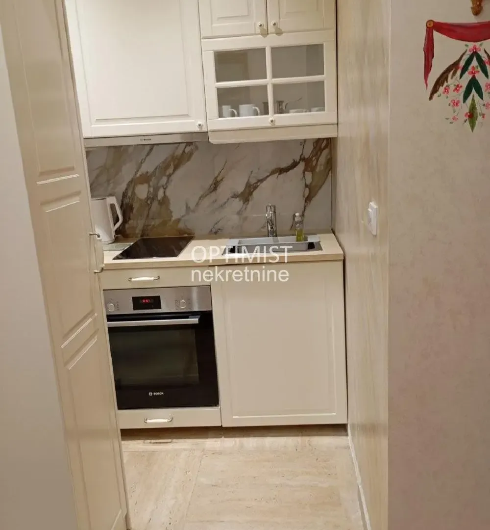 Sale, two bedroom apartment, 41m², Stari Grad, Beograd