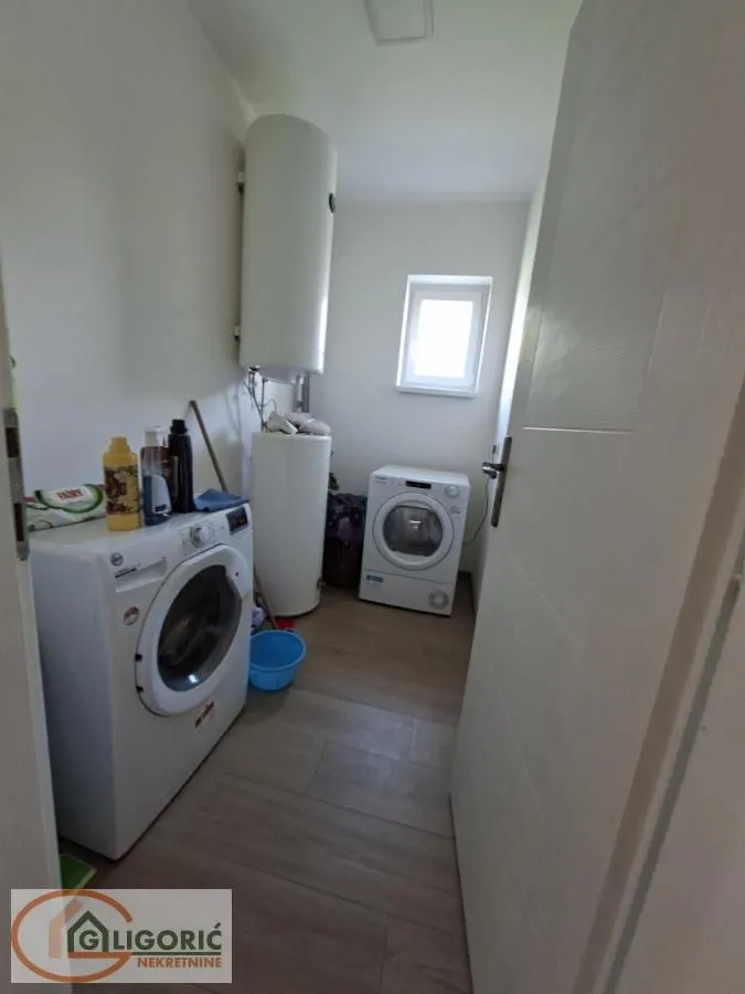 Prodaja, kuća, 333m², Misa, Pančevo