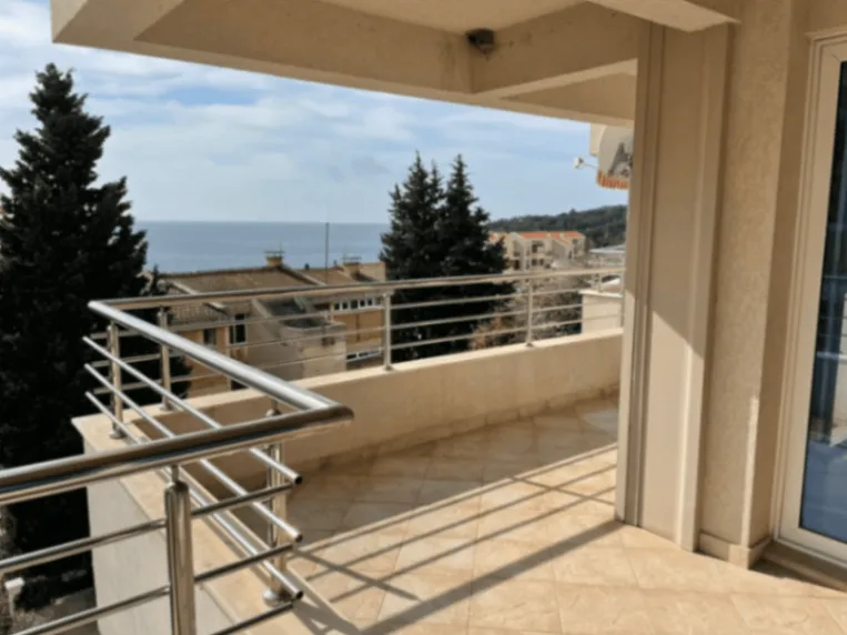 Sale, apartment, 64m², Petrovac, Budva