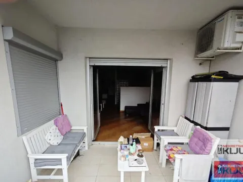 Sale, three bedroom apartment, 105m², Liman 3, Novi Sad Sve Podlokacije - image 14