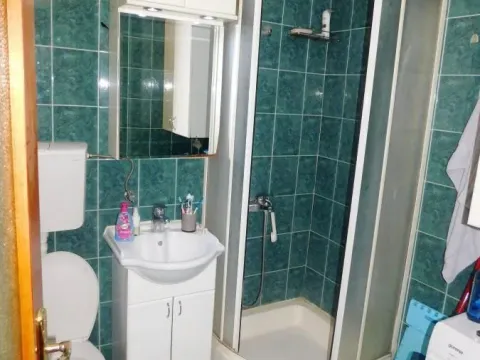 Prodaja, trosoban stan, 77m², Centar, Kragujevac - image 24