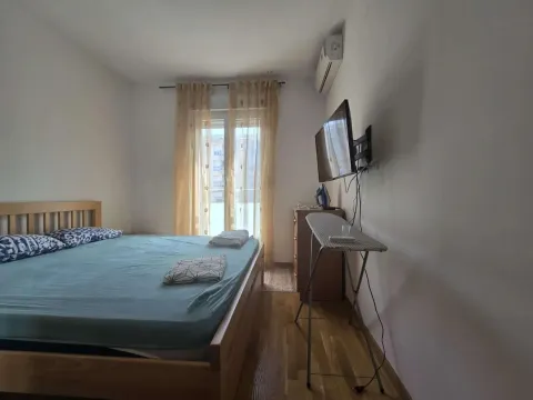 Izdavanje, jednosoban stan, 50m², City Kvart, Podgorica - image 7