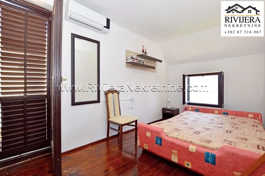 Prodaja, kuća, 110m², Njivice, Herceg Novi
