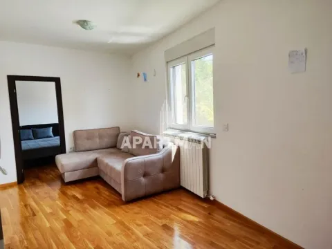 Rent, one bedroom apartment, 42m², Kluz, Zvezdara Sve Podlokacije - image 2