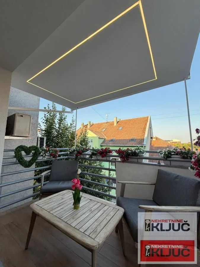 Prodaja, garsonjera, 26m², Socijalno, Novi Sad Sve Podlokacije