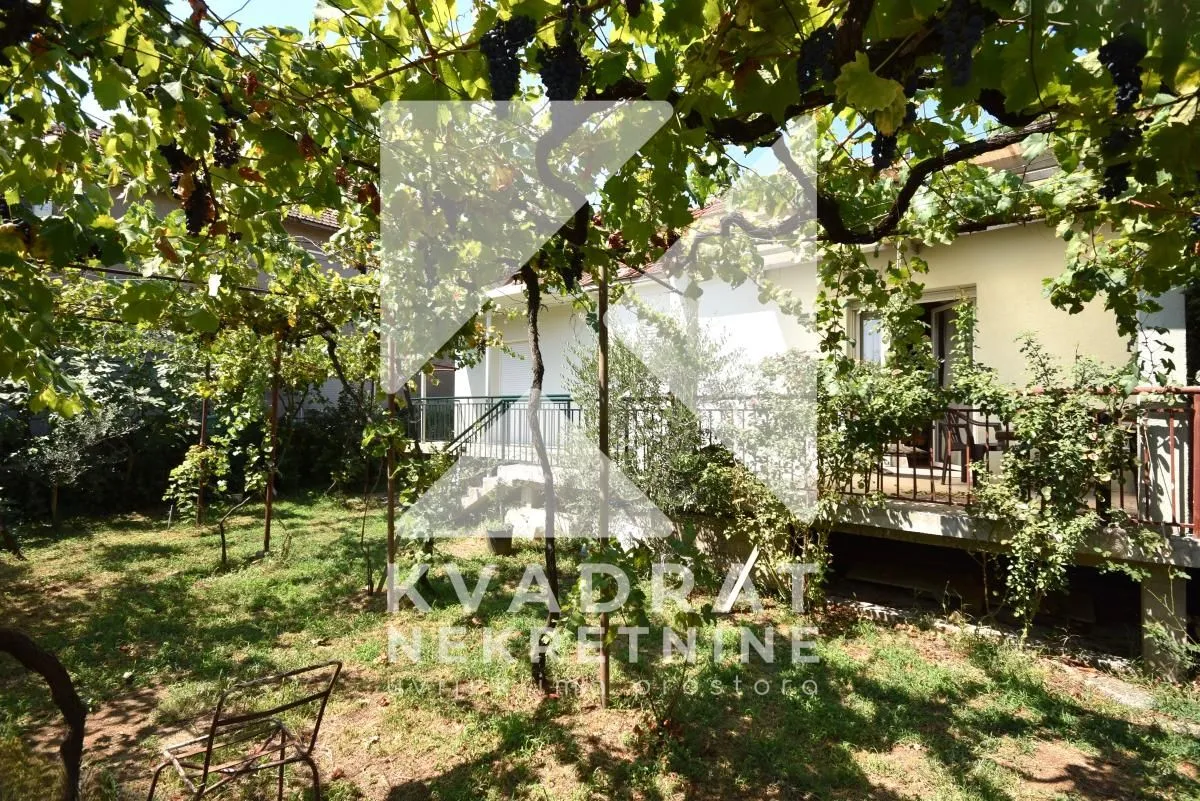 Prodaja, kuća, 126m², Murtovina, Podgorica