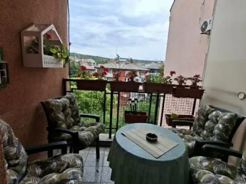 Sale, three bedroom apartment, 70m², Karaburma, Palilula Sve Podlokacije - image 12