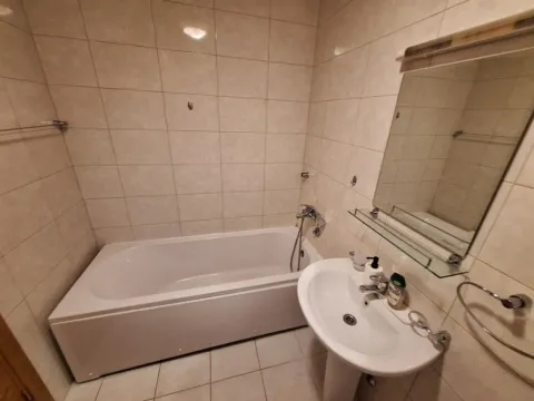 Prodaja, jednosoban stan, 37m², Stari Aerodrom, Podgorica - image 8