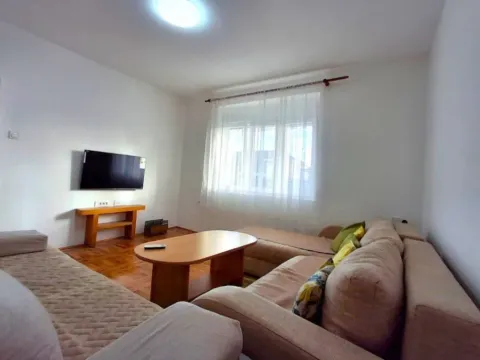 Izdavanje, kuća, 123m², Masline, Podgorica - image 2