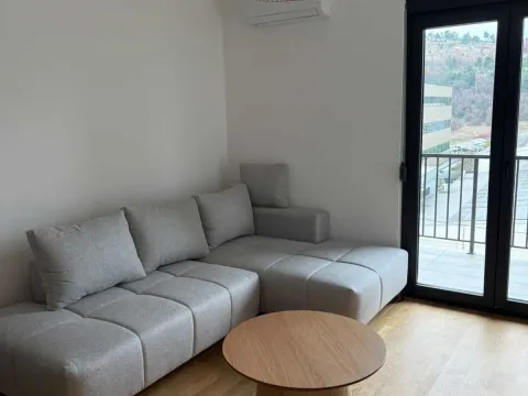 Izdavanje, jednosoban stan, 40m², Zabjelo, Podgorica - image 2