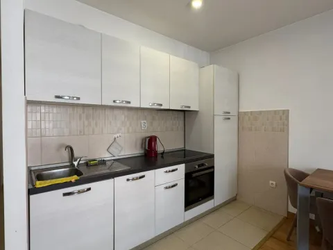 Rent, one bedroom apartment, 38m², Budva okolina, Budva - image 5