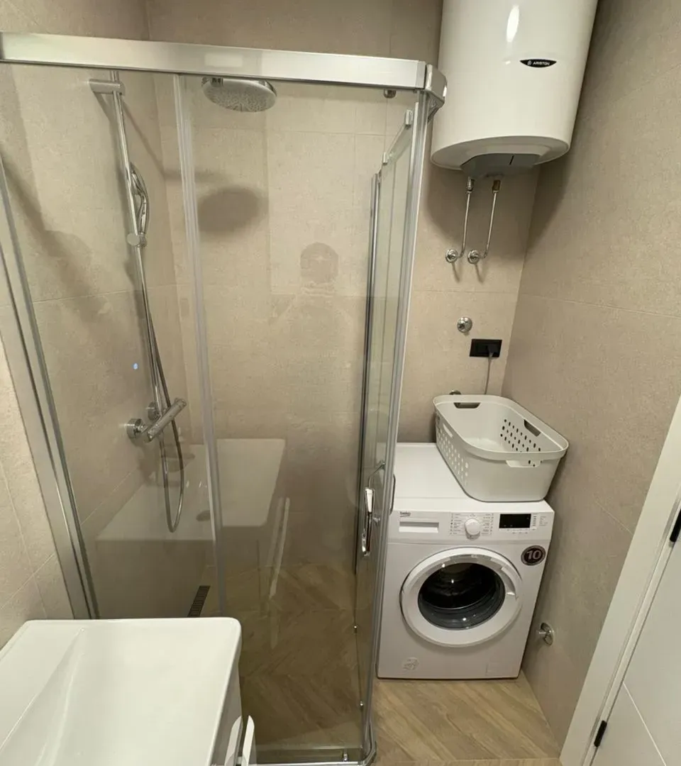 Izdavanje, dvosoban stan, 50m², Zabjelo, Podgorica