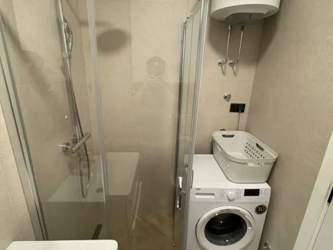 Izdavanje, dvosoban stan, 50m², Zabjelo, Podgorica - image 18