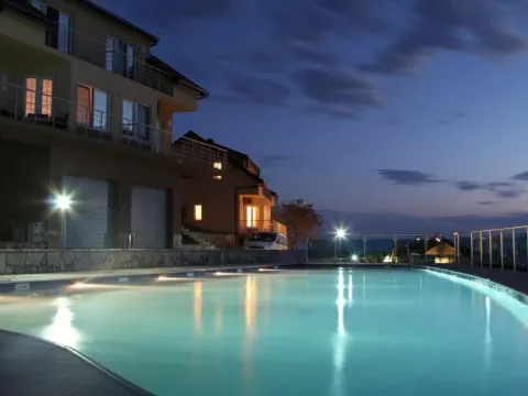 Prodaja, dvosoban stan, 132m², Bar, Crna Gora - image 1