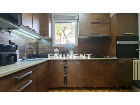 Rent, three bedroom apartment, 85m², Denkova Basta, Zvezdara Sve Podlokacije - image 6