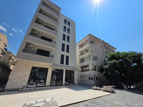 Prodaja, jednosoban stan, 42m², Budva, Crna Gora - image 25