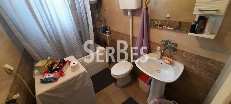 Prodaja, kuća, 200m², Adice, Novi Sad Sve Podlokacije