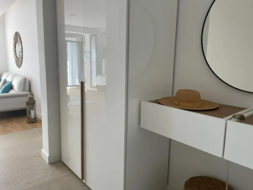 Prodaja, trosoban stan, 84m², Bečići, Budva