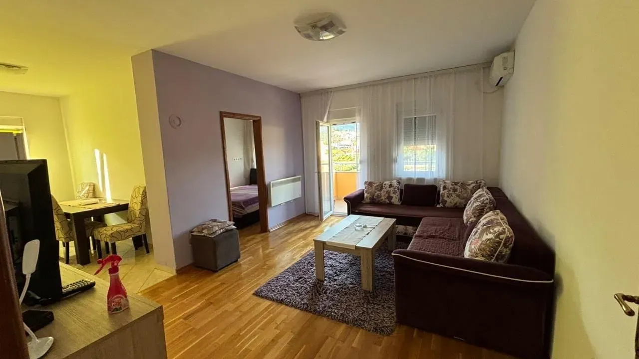 Prodaja, jednosoban stan, 50m², Ilino, Bar
