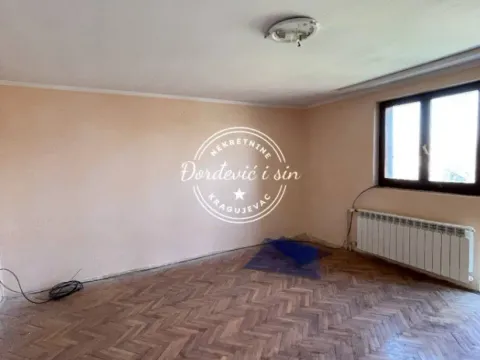 Sale, house, 208m², Šumaričko jezero, Kragujevac - image 3