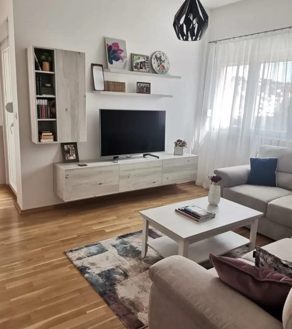 Rent, one bedroom apartment, 50m², Blok 9, Podgorica