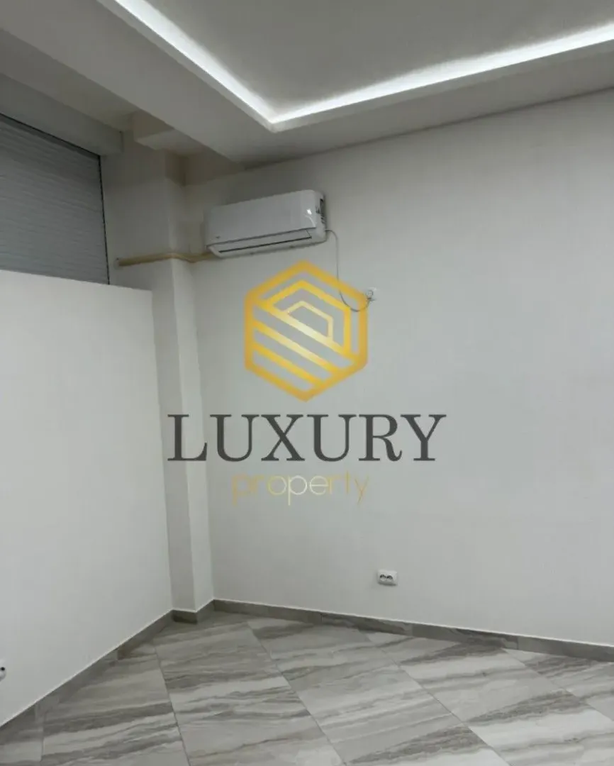Sale, office space, 28m², Preko Morače, Podgorica