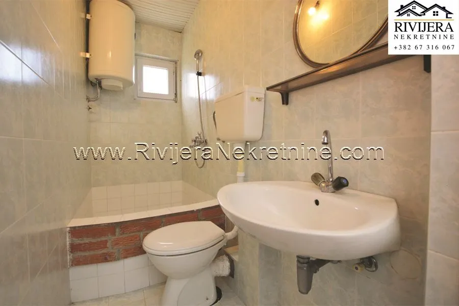 Prodaja, kuća, 128m², Herceg Novi, Crna Gora