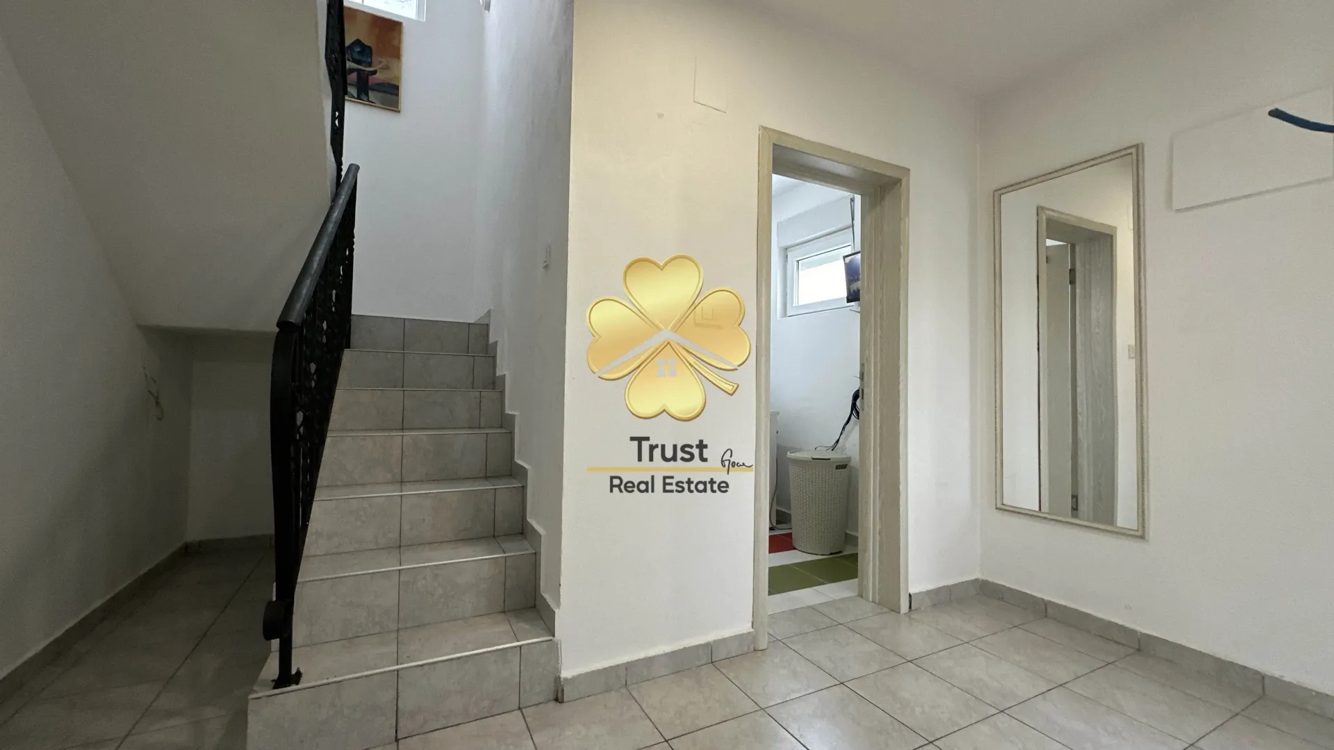 Rent, house, 150m², Masline, Podgorica