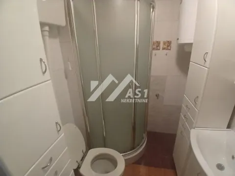 Izdavanje, jednosoban stan, 34m², Sajam, Novi Sad Sve Podlokacije - image 11