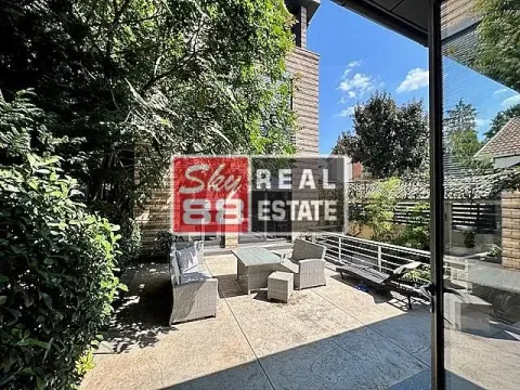 Sale, house, 440m², Savski Venac, Beograd