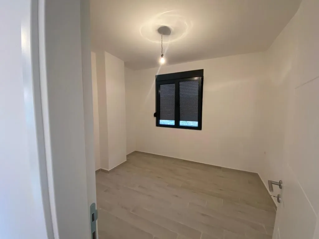 Sale, apartment, 46m², Dobrota, Kotor