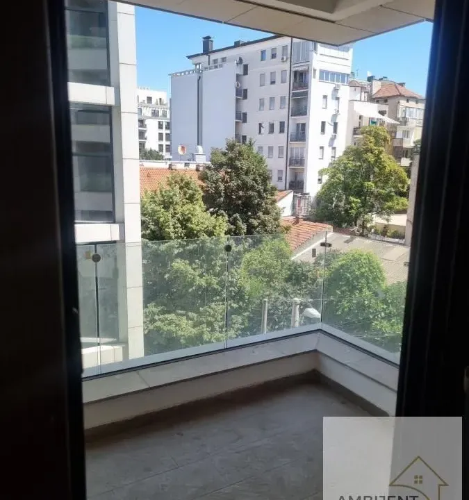 Sale, four bedroom apartment, 261m², Čubura, Beograd