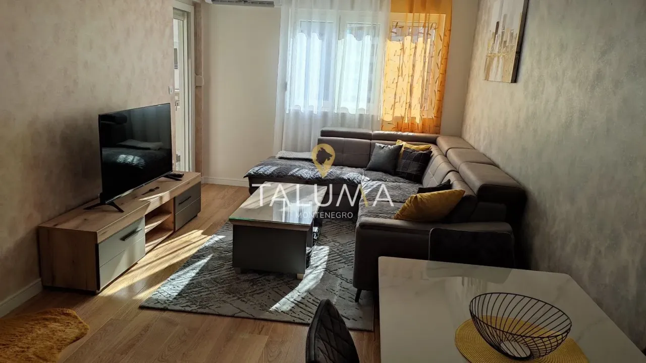 Rent, one bedroom apartment, 49m², City Kvart, Podgorica
