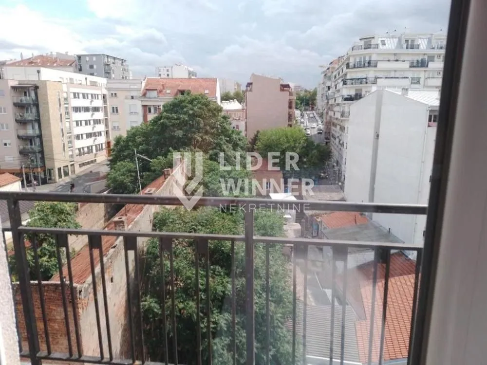 Rent, apartment, 130m², Đeram Pijaca, Beograd