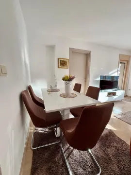 Rent, two bedroom apartment, 70m², Centar, Budva - image 2