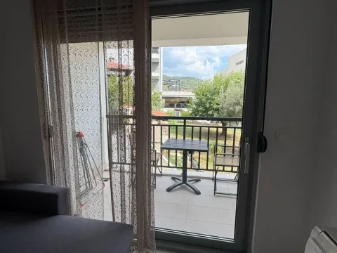 Rent, one bedroom apartment, 42m², Pod Kuk, Tivat - image 8