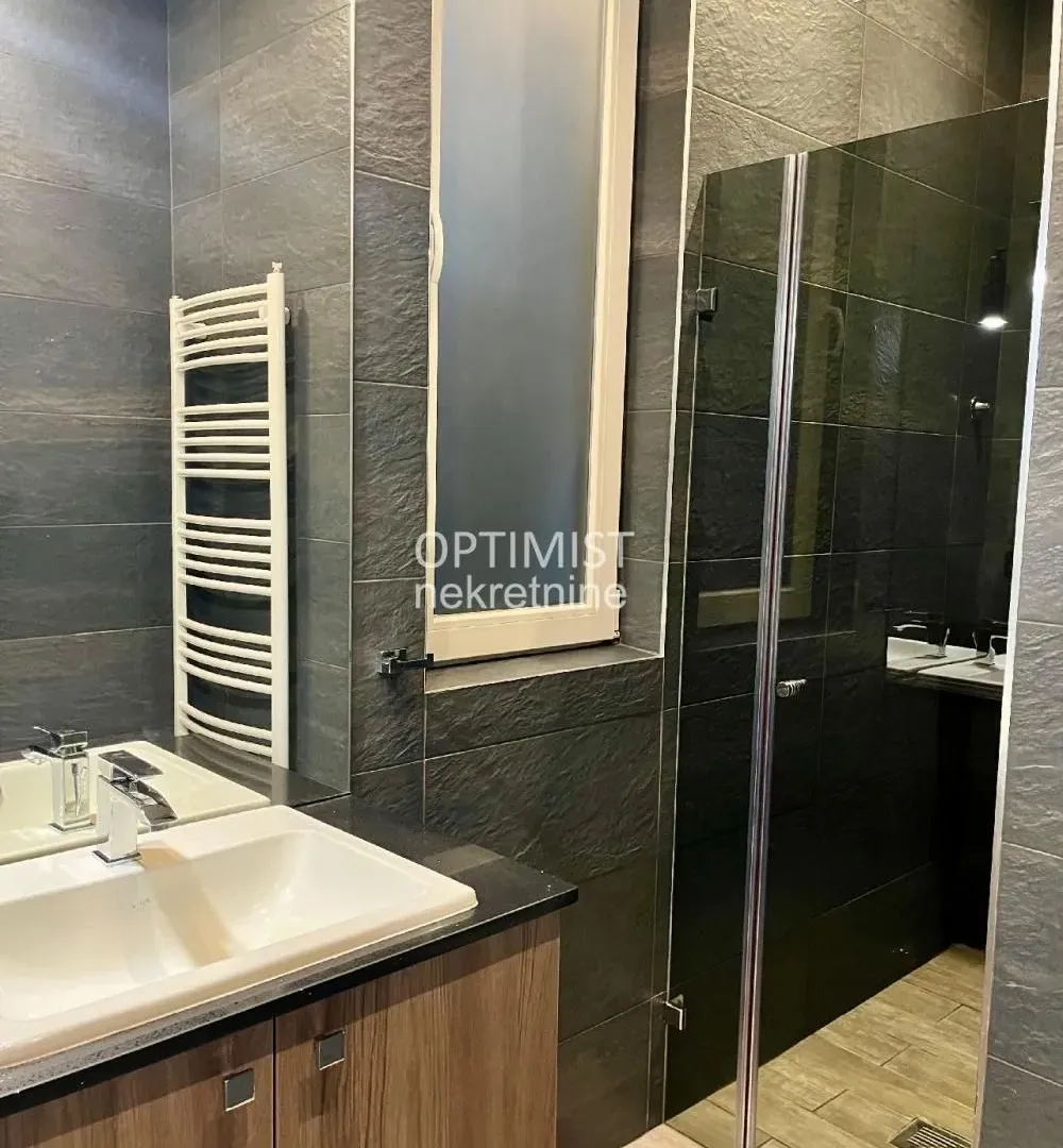 Rent, three bedroom apartment, 84m², Stari Grad, Beograd