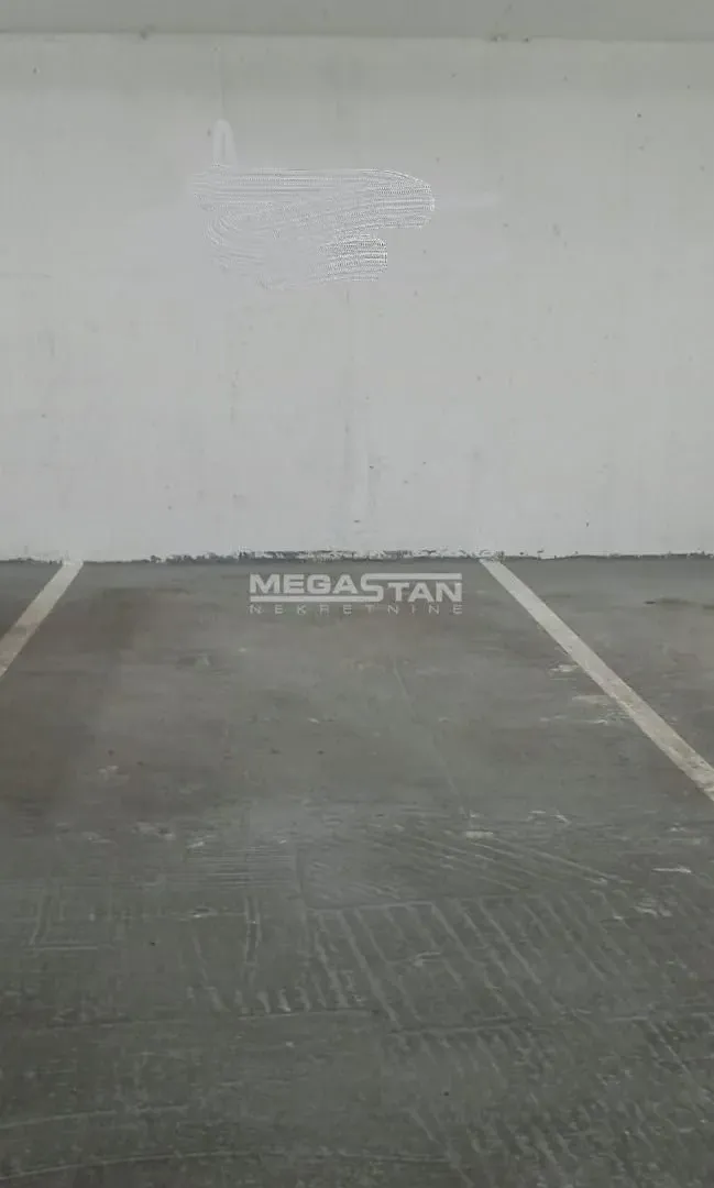 Sale, parking/garage, 13m², Cvetkova Pijaca, Zvezdara Sve Podlokacije