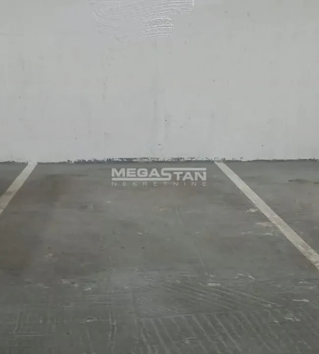 Prodaja, parking/garaža, 13m², Cvetkova Pijaca, Zvezdara Sve Podlokacije