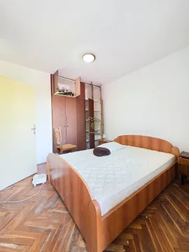 Prodaja, trosoban stan, 92m², Blok 6, Podgorica - image 5