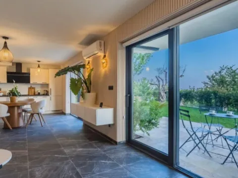 Sale, house, 300m², Markovići, Budva - image 5