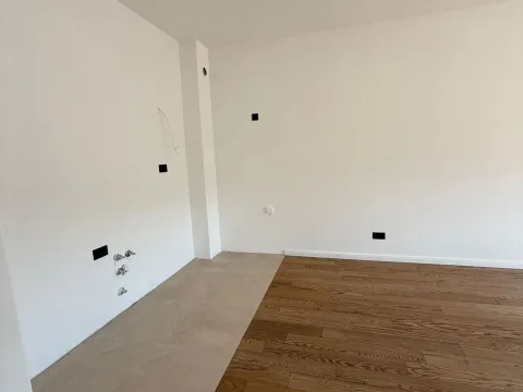 Prodaja, jednosoban stan, 47m², Donja Gorica, Podgorica - image 2