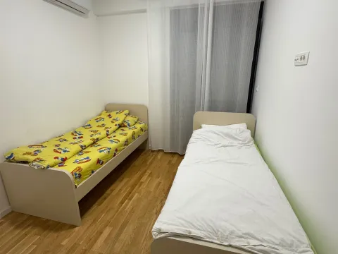 Izdavanje, dvosoban stan, 65m², Stari Aerodrom, Podgorica - image 4