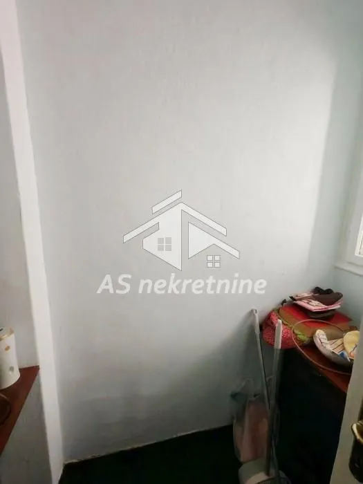 Izdavanje, jednosoban stan, 44m², Slavija, Vračar Sve Podlokacije