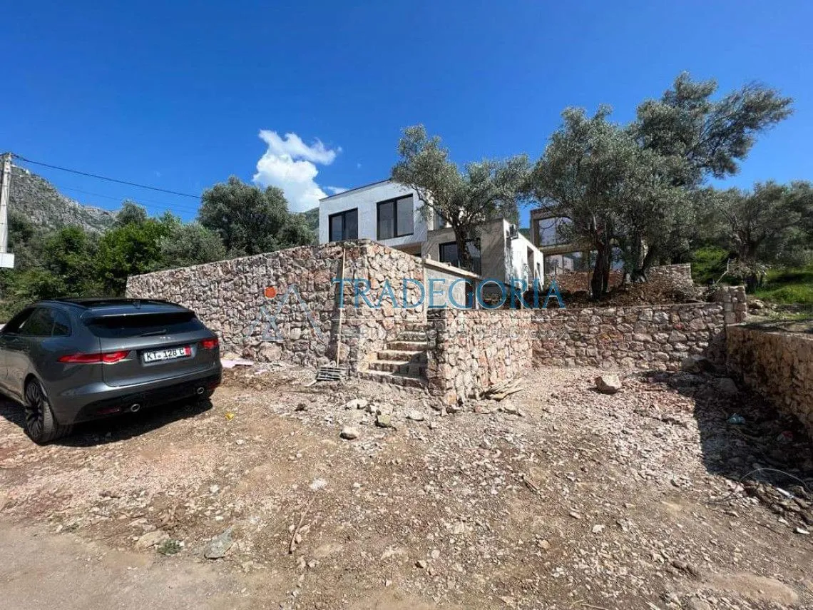Prodaja, kuća, 183m², Bar, Crna Gora