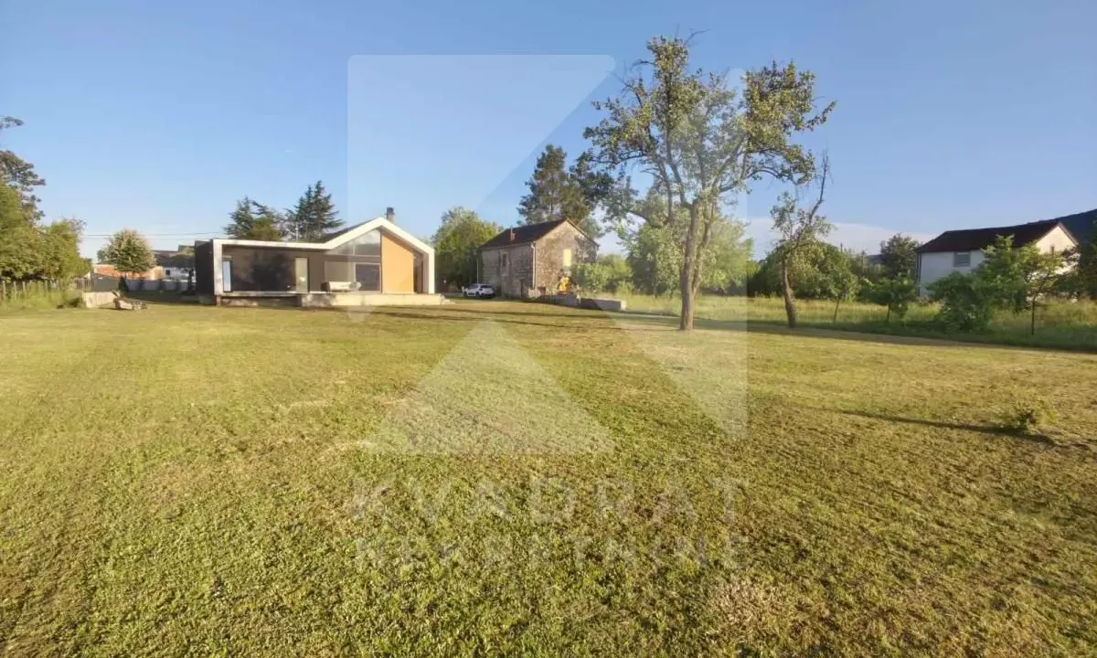 Prodaja, plac, 600m², Grlić, Danilovgrad