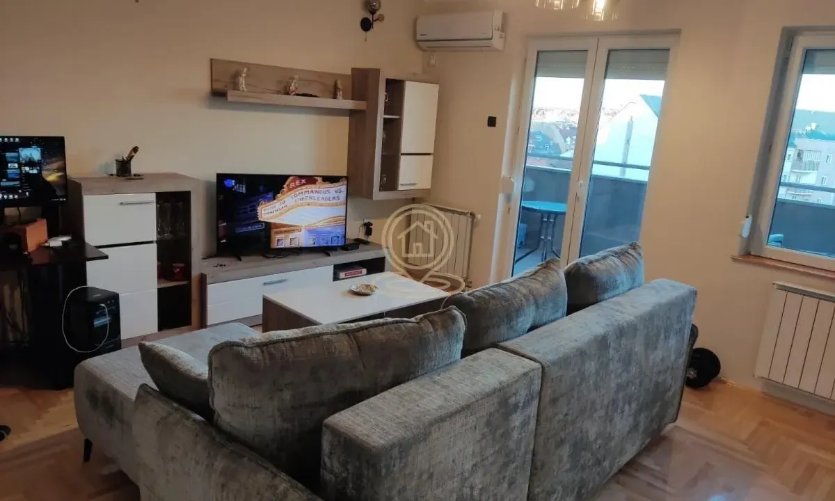 Prodaja, dvosoban stan, 55m², Bulevar Evrope, Novi Sad Sve Podlokacije